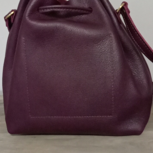 Portland Leather Plum Bucket Bag New💜💜💜 - Picture 4 of 8